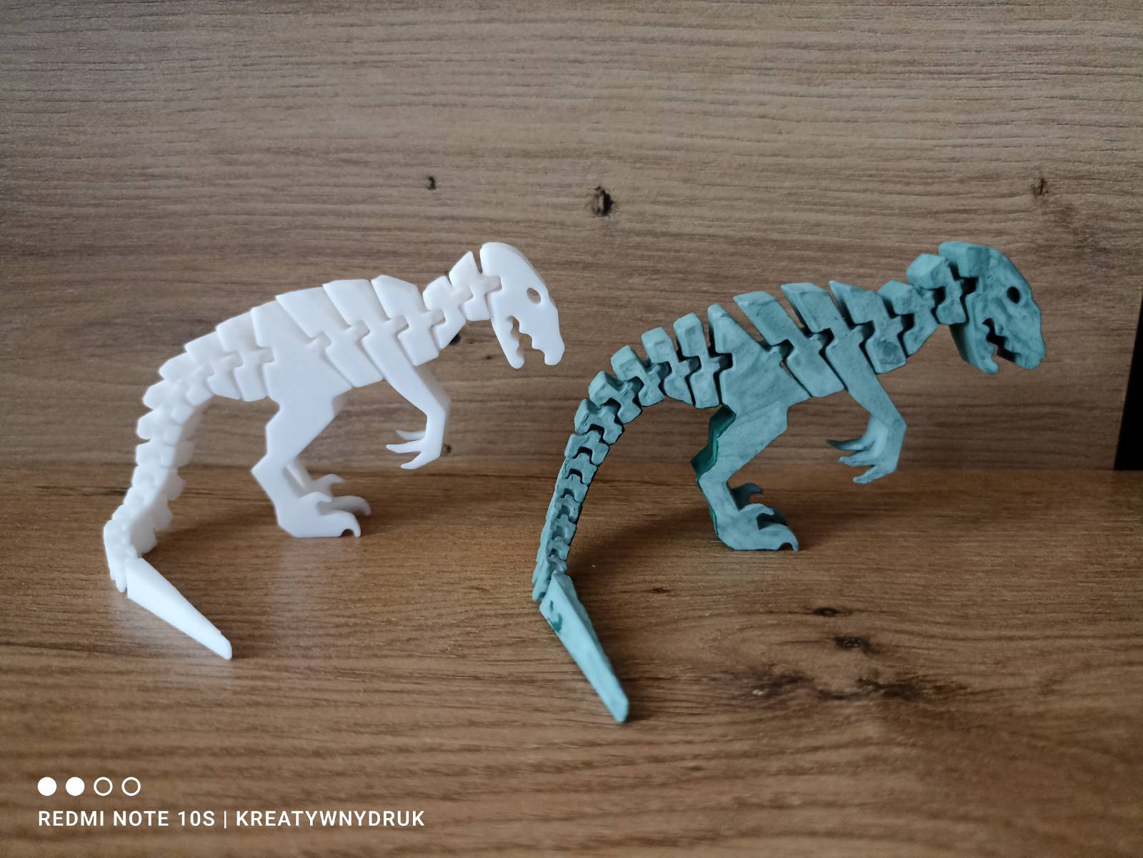 Dinozaur Raptor